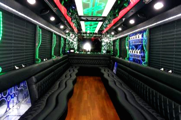 20 Person Party Bus 1 Des Moines